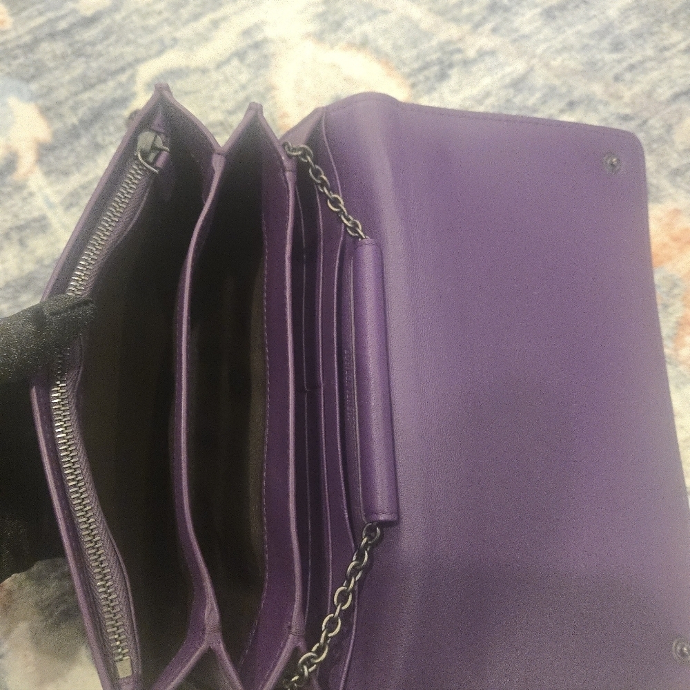 Bottega Veneta Intrecciato Wallet on Chain – Purple EUC Authentic - Picture 14 of 17